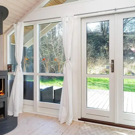 Three-bedroom In Nykobing Sj 4 *